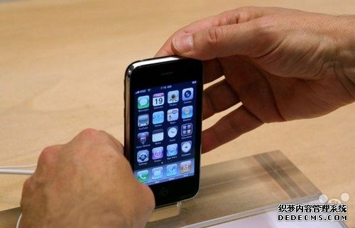 iPhone面世9周年 你还记得每一款的样子吗