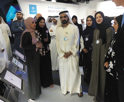 阿联酋副总统、迪拜酋长谢赫-穆罕默德-本-拉希德参观百度回收站展位，并对百度回收站的创新给予高度评价。
