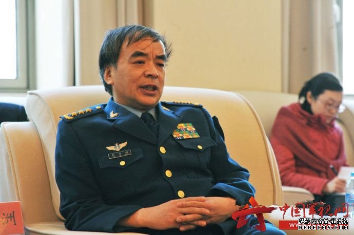 国防大学政委刘亚洲：中国不能按西方的路子来