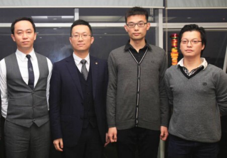 (从左至右：华帝潘叶江，老板任富佳，帅康邹杰锋，万和卢宇聪)