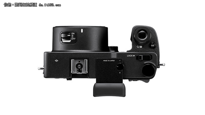 SIGMA sd Quattro搭载了一块APS-C画幅的X3传感器，可输出3900万像素的照片。SIGMA sd Quattro H则搭载了一块全新的APS-H画幅的传感器，尺寸为26.6 x 17.9mm，可输出5100万像素的照片。上市日期及售价未定。