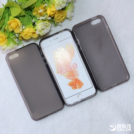 这一个类似iPhone 5/5S，电源键在顶部，边缘偏硬朗。