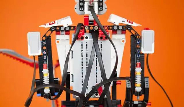 本港台直播:【j2开奖】又萌又高大上的EV3机器人免费体验来了！（仅30个名额，手快有！）