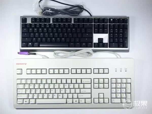 本港台直播:【j2开奖】任性帅离谱快！Cherry MXBoard6.0 上手体验！