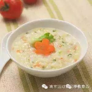 j2开奖直播:【j2开奖】要看BB牙齿颗数添加辅食~