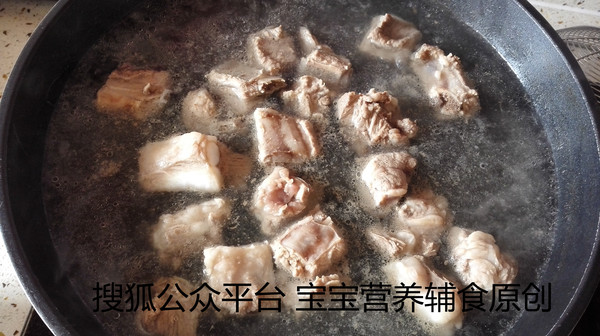 【j2开奖】宝宝瞬间吃光光的香菇排骨焖饭