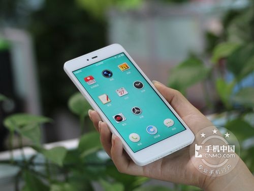 Smartisan U1