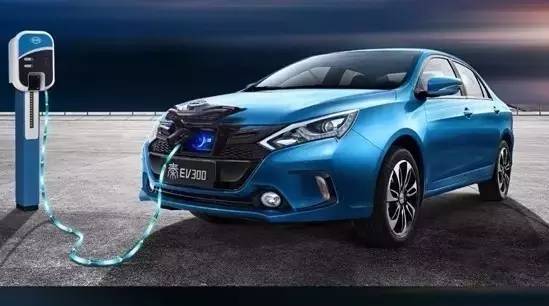 本港台直播:【j2开奖】售价25.98－30.98万??比亚迪秦EV300领航上市