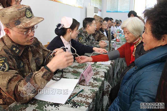 第100医院推出17项便民就诊措施 外地患者当天能