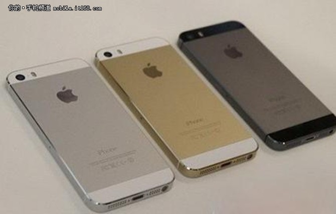 苹果iPhone5S 该机采用全新的64位苹果A7双核处理器，搭载iOS 8操作系统，并辅以1GB运行内存。机身背面设有800万像素的iSight镜头，手机侧面配备Nano-SIM卡槽，与一般的大卡和Micro-SIM卡不兼容。另外，iPhone 5S的静音模式键和音量调节键都是独立分布的。