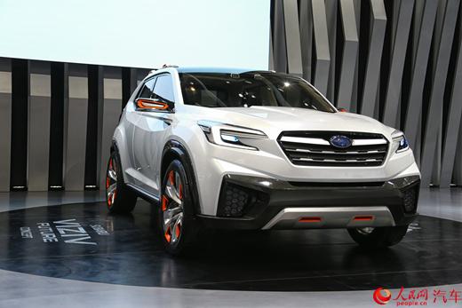 SUBARU VIZIV FUTURE CONCEPT概念车展示了enjoyment and peace of mind(心灵的享受与安宁)的设计理念，将会搭载小型涡轮增压发动机和混动系统，新车将采用四驱的驱动方式。