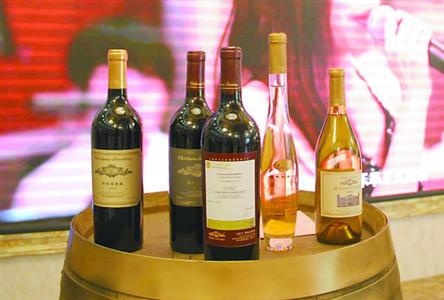 近日，银川巴格斯葡萄酒庄出品的2014年份特级赤霞珠干红葡萄酒，荣获2016年法国波尔多国际葡萄酒挑战赛金奖。