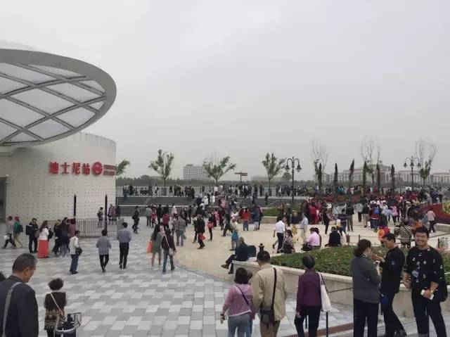 上海迪士尼乐园今起运营测试，体验多欢乐（内附核心区导览图测试版）