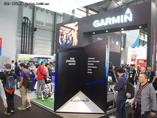 成立于美国堪萨斯州的Garmin，是一家集设计研发、生产制造、售后服务于一体GPS顶级品牌。1989年，两个一拍即合的年轻人基于一个伟大的产品构想将全球卫星定位导航技术引用到民用产品中造就了Garmin。公司的蓬勃发展为日后服务大众生活提供了巨大便利，也让全世界认识到这个改变人们生活方式的品牌。Garmin始终将用户的需求视为首要任务，力求创新的精神和强大的研发实力，造就了Garmin今日全球卫星定位导航系统领导品牌的形象。