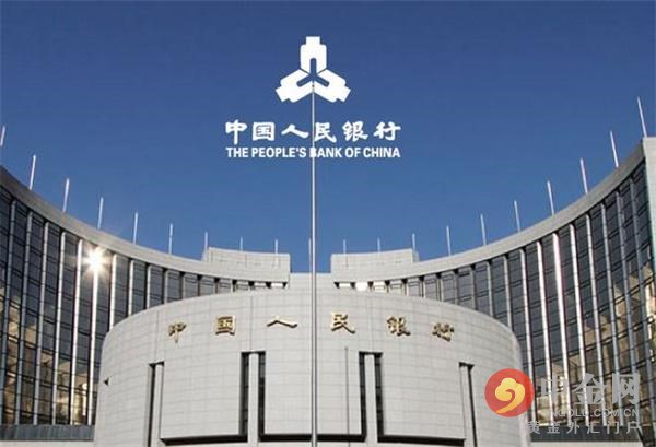 中金网周五报道提及，中国央行当天公布数据显示，中国4月末广义货币供应量(M2)同比增12.8%，低于预期的13.5%，并创10个月新低；4月新增人民币贷款5556亿元，亦远低于9000亿元的预估，且创下半年新低。