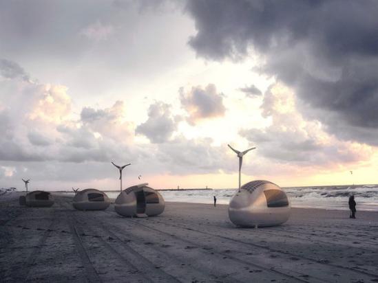 斯洛伐克 Nice Architects 事务所最近发布了「Ecocapsules」，这是一个非常环保的微型庇护所，每个庇护单元都配备了太阳能电池板、可伸缩的风力涡轮机、以及收集及过滤雨水的环保运行系统 。尽管尺寸仅为4.5米长、2.4米宽、2.5米高，但 Ecocapsules 仍可舒适的容易两名成人 ，并内置小厨房、自来水、冲洗厕所和热水沐浴，俨然一个迷你的豪华酒店房。同时它可以当作房车一样拖着走 、可以卡车载运 、也可以使用集装箱将它运输到任何地方，所以不管是将它作为一个独立的研究站、小旅馆、甚至参与到人道主义行动中作为紧急避难所， Ecocapsules 都能完全胜任。