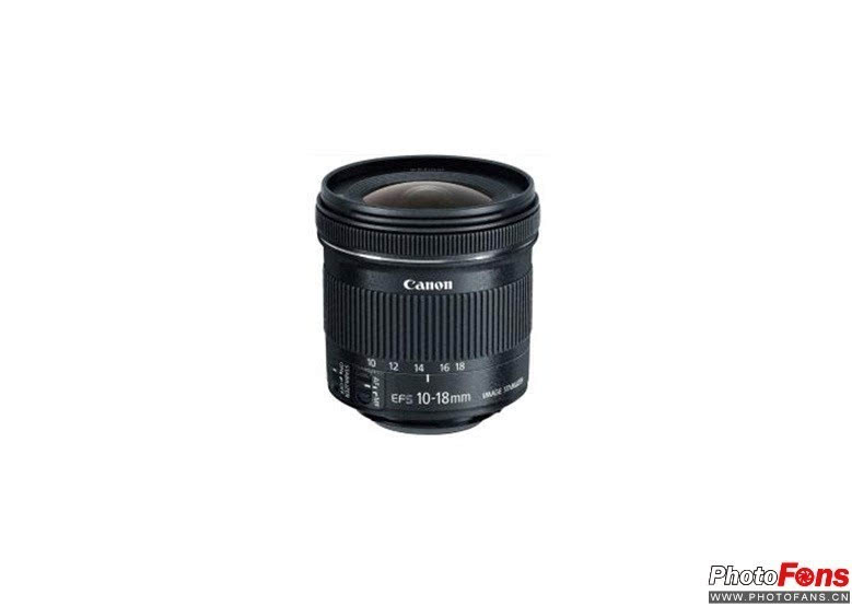 佳能APS-C格式EF-S 10-18mm f/4.5-5.6 IS STM 镜头是一款轻便广角挂机头（APS-C格式），方便了不少喜欢外出游玩的朋友们携带。正因为其轻巧便携，有受广大摄影爱好者喜爱，曾经在一段时间里还出现了货源不稳，一度断货的情况。