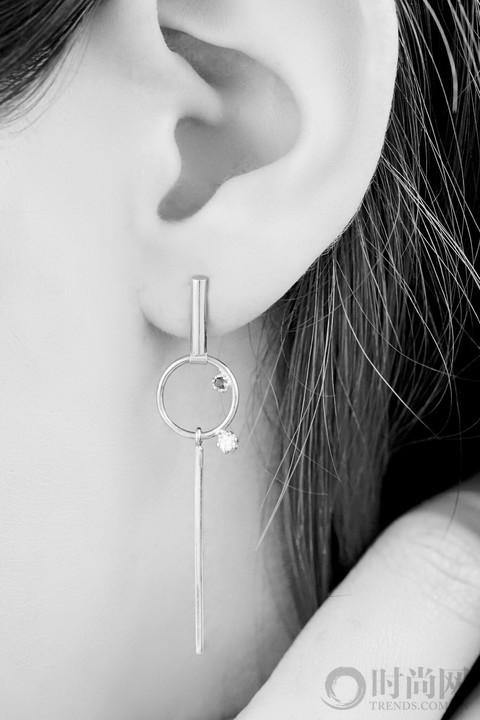 Sarah &Sebastian-Stone Wand Earring(Silver) ￥2581