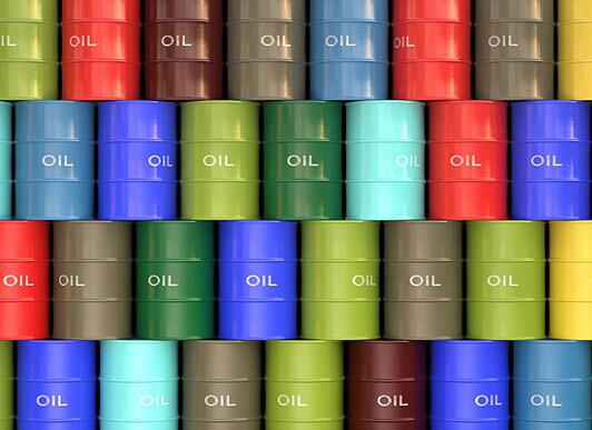 昨日国际原油市场吹风的主题，就是50美元的油价太低，产油国和油企业饿得没有力气勘探油气了；而由于新增可开采储量不足，可能会使得油价大幅拉升。