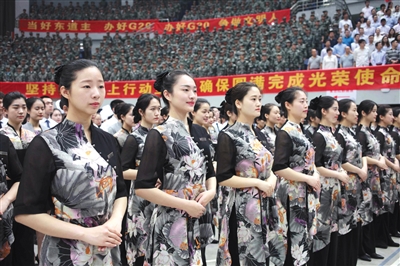 5月27日，宾馆服务员代表出席大会。“决战100天 全力保峰会”迎接G20誓师大会在浙江杭州举行。 j2开奖直播记者 邢广利 摄