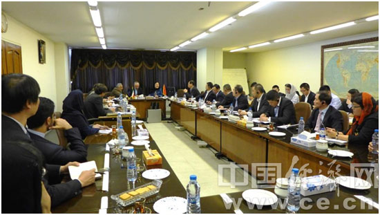 伊朗道路与城乡发展部副部长卡山会见蓝迪国际智库平台代表团