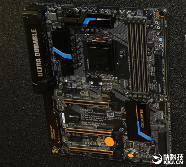 微星X99A XPower Gaming Titanium