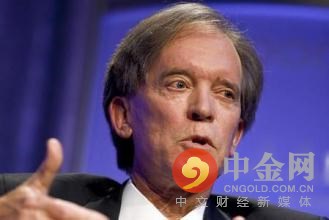 太平洋投资管理公司(Pimco)创建人比尔·格罗斯（Bill Gross）在周五（6月3日）接受媒体采访时表示：“包括英国就欧盟成员国进行公投以及美国大选等风险事件将令风险情绪受限，预计外汇市场将窄幅波动，因此削减了外汇敞口。”