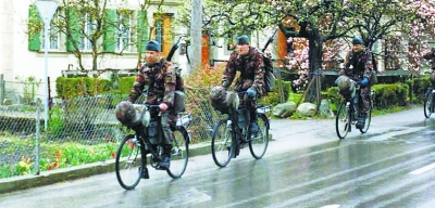 越军用中国自行车运输补给