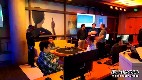 唯快不破！美国华盛顿大学正式开设VR/AR课程