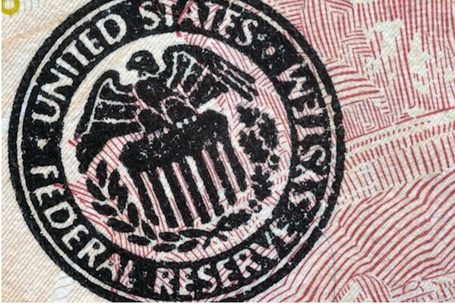 美联储不会加息预期施压美元