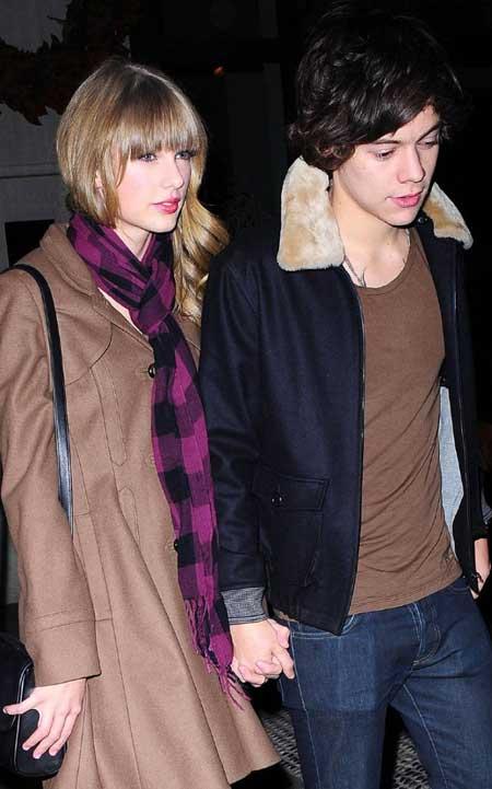 Taylor Swift and Harry Styles spotted in Decr 2012 CREDIT: REX FEATURES