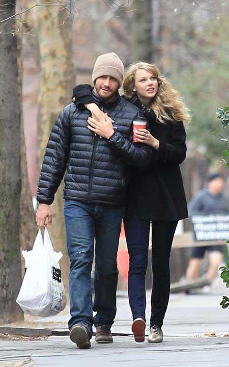 Jake Gyllenhaal and Taylor Swift celebrate Thanksgiving together CREDIT: SWARBRICK/INFPHOTO.COM