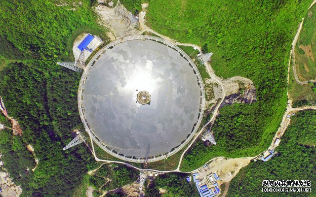现实中的红岸基地——世界上最大的射电望远镜 FAST