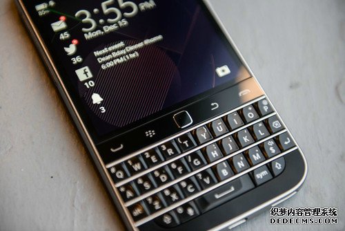 BlackBerry Classic停产了，黑莓还能折腾多久？