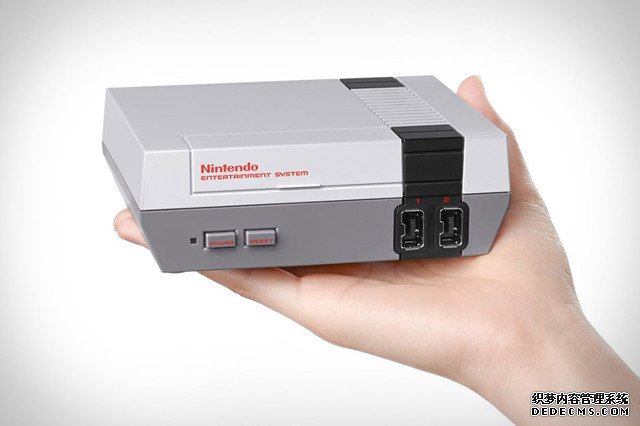 任天堂推出迷你NES主机：集成30款游戏 