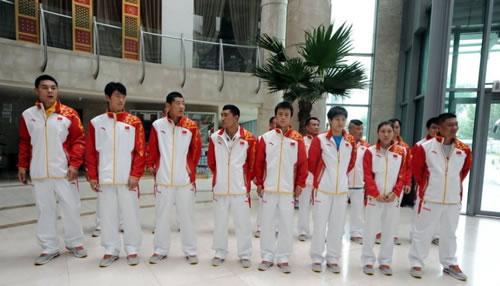 中国拳击队重拳出击 里约奥运人人争做勇者