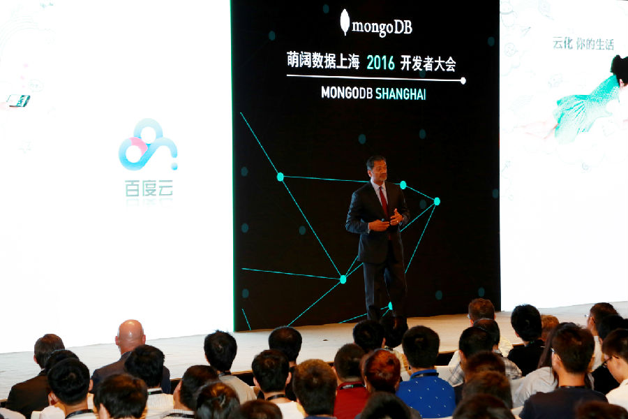 今年1月MongoDB宣布任命业内资深人士Steve Su为公司大中华区高级主管，而此次盛会是又一里程碑式的活动，彰显公司致力于中国市场的努力。公司相关团队全面发展，带来更强劲的销售和技术经验。为更好地支持本地用户，公司正在推出本地语言资源，并开发出新的产品功能，包括具备中文搜索的原生支持以及先进的管理工具和企业功能。