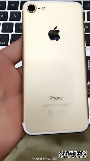 预装系统很独特 疑iPhone 7工程机曝光 