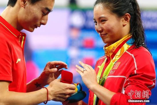 当地时间8月14日，2016里约奥运女子三米跳板决赛，中国选手施廷懋夺得金牌，<a href=