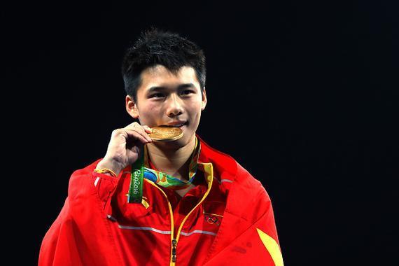 北京时间8月21日凌晨，在里约奥运会跳水男子单人十米台决赛中，<a href=