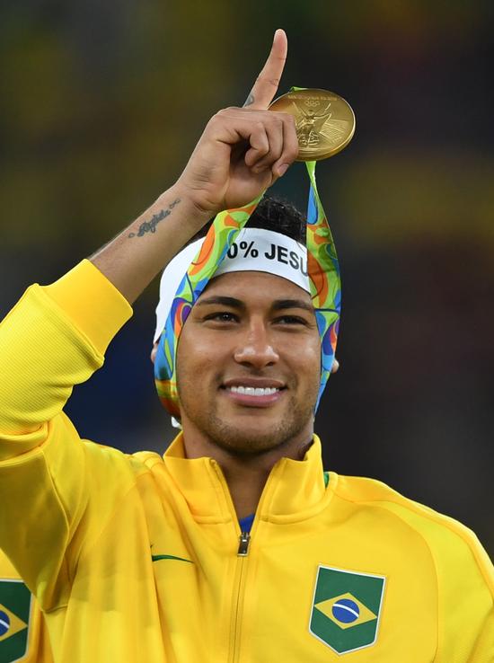 8月20日，巴西队球员（黄色球衣）在赛后庆祝。j2开奖直播记者岳月伟摄