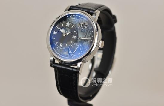 从未有一款表 让我如此期待夜晚 朗格Grand Lange 1 Moonphase “Lumen”