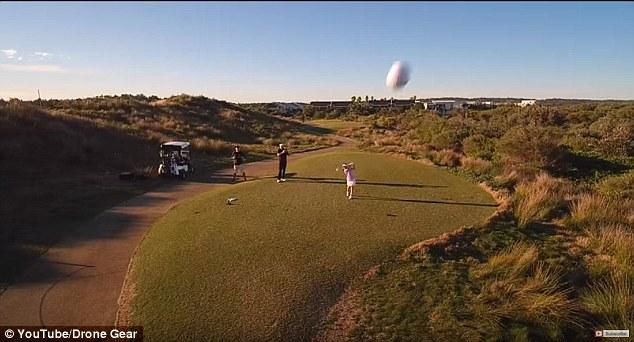 球技爆棚！澳8岁女童打高尔夫一杆击落无人机