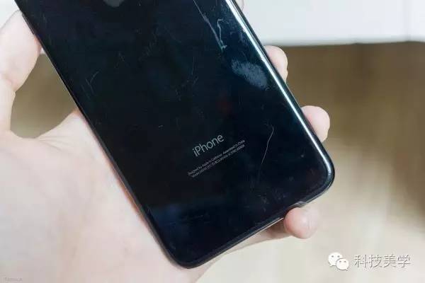 【j2开奖】iPhone7黑色慎买 初期价格1万5，要买请在以下官方直营店