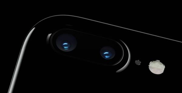 【j2开奖】iPhone 7广州遭疯抢、黄牛生意火爆，分析师为何被打脸？