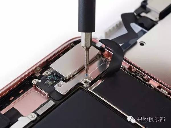 码报:【j2开奖】iPhone 7 Plus完全拆解，内部细节一次看清楚