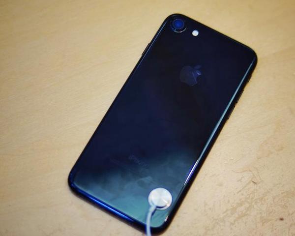 报码:【j2开奖】iPhone 7 Plus真机上手，我只服苹果这三个地方