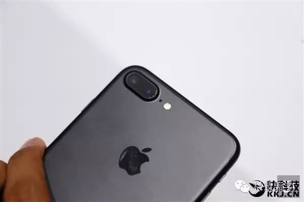 【j2开奖】电信用户请慎买水货iphone7， 苹果7惊现“电流门”事件