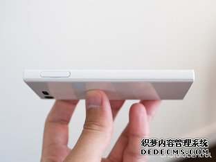 评索尼Xperia X Compact:尺寸…很重要? 