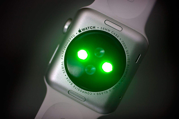 wzatv:【j2开奖】苹果提交新专利！让 Apple Watch 能辨认谁是主人！